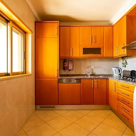 Casa Colina 2 *