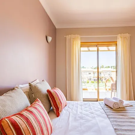 Casa Colina 2 בית נופש אלבופיירה